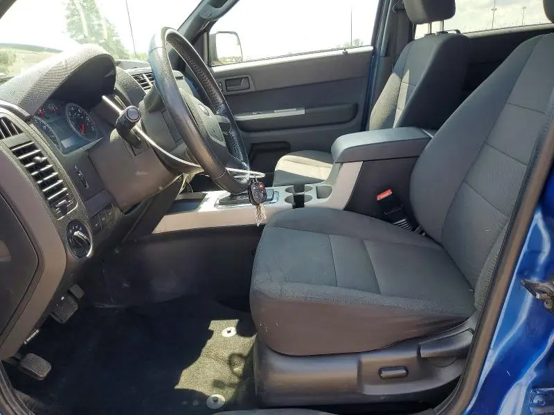 2011 FORD ESCAPE XLT  