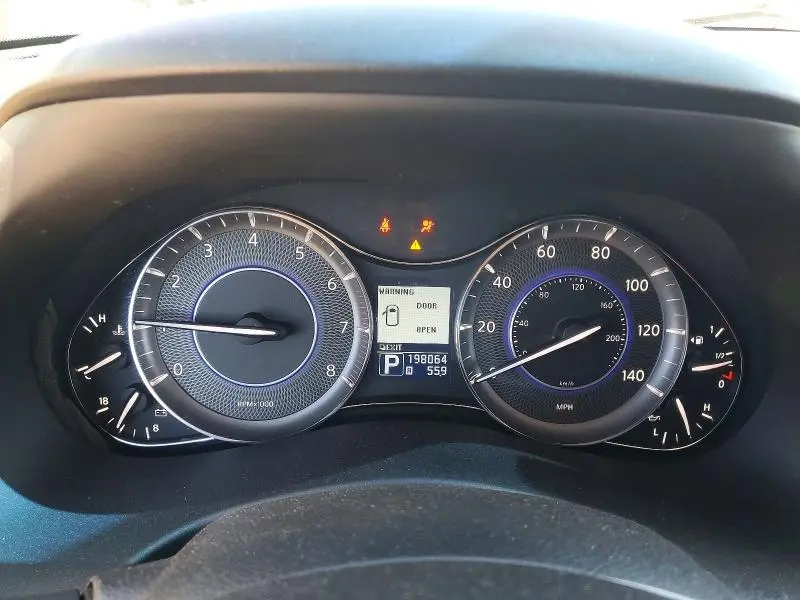 2012 INFINITI QX56 BASE  