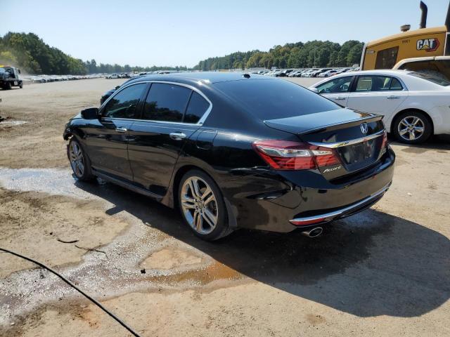 2017 HONDA ACCORD TOURING