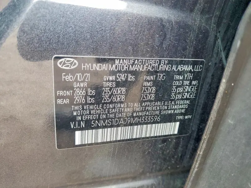 2021 HYUNDAI SANTA FE SE  