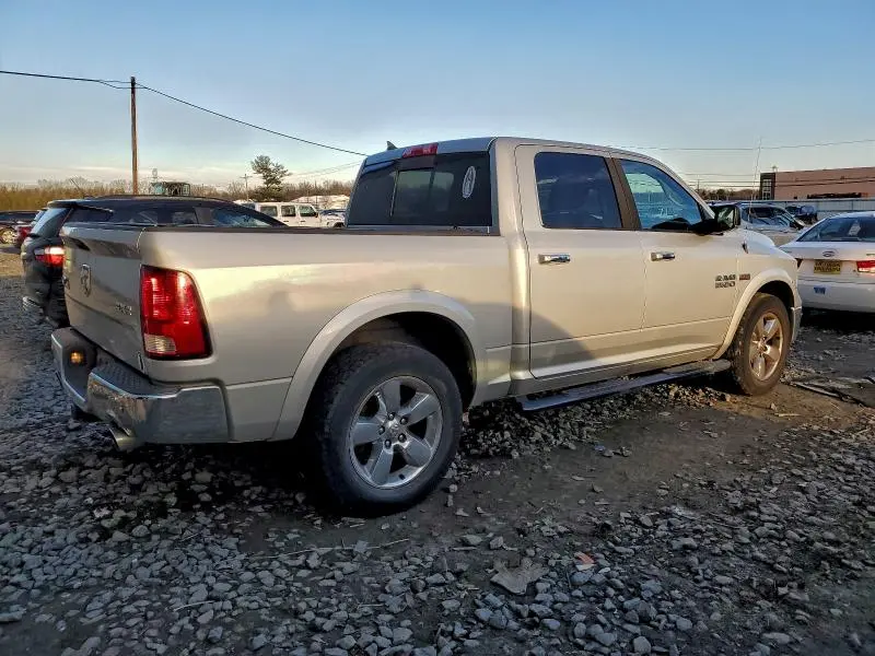 2014 RAM 1500 SLT  