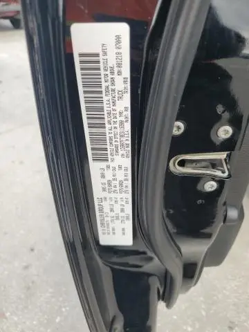 2014 RAM 1500 ST  