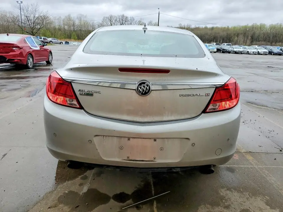 2011 BUICK REGAL CXL  