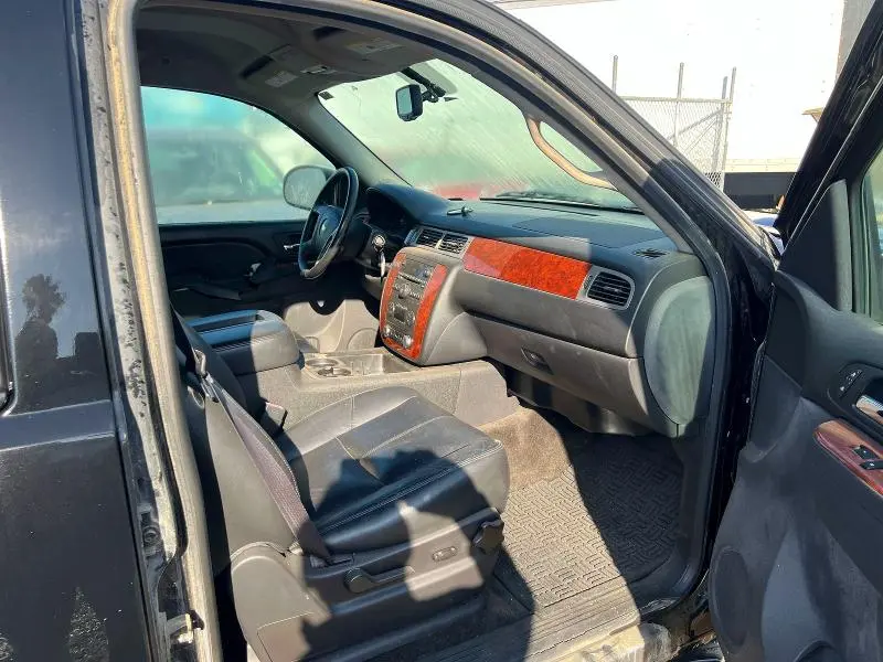 2014 CHEVROLET SUBURBAN C1500 LT  