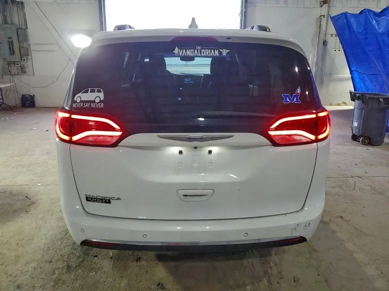 2019 CHRYSLER PACIFICA TOURING L  
