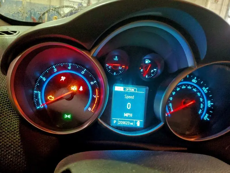 2014 CHEVROLET CRUZE LT  