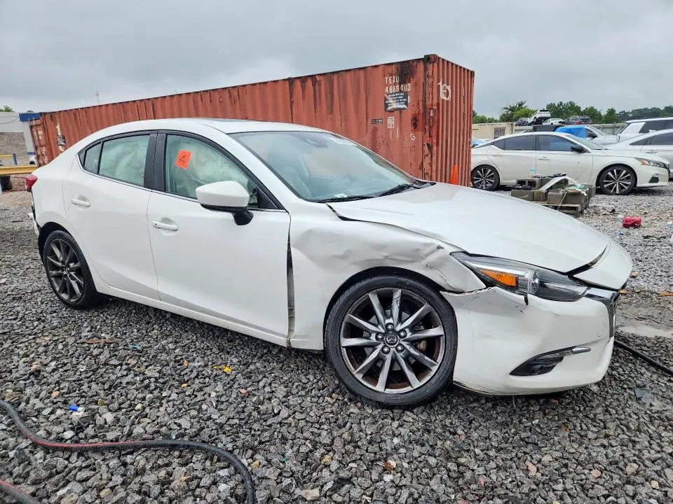 2018 MAZDA 3 GRAND TOURING  