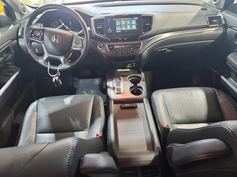 2021 HONDA PILOT SE  