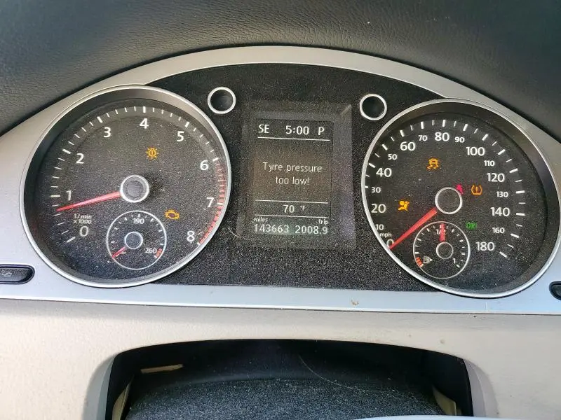 2011 VOLKSWAGEN CC SPORT  