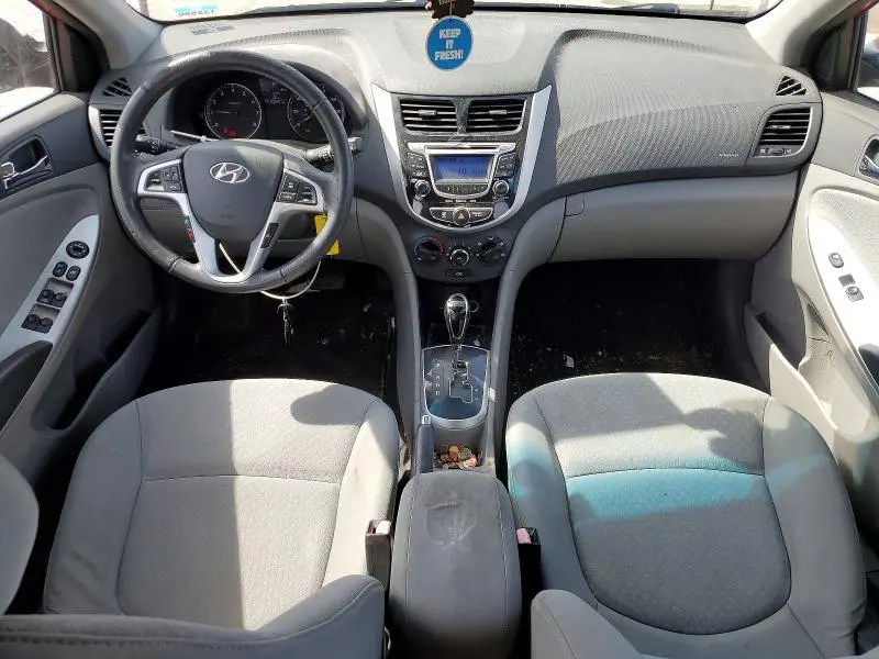 2012 HYUNDAI ACCENT SE  