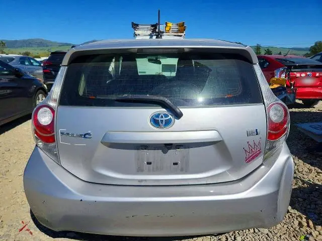 2014 TOYOTA PRIUS C ONE  