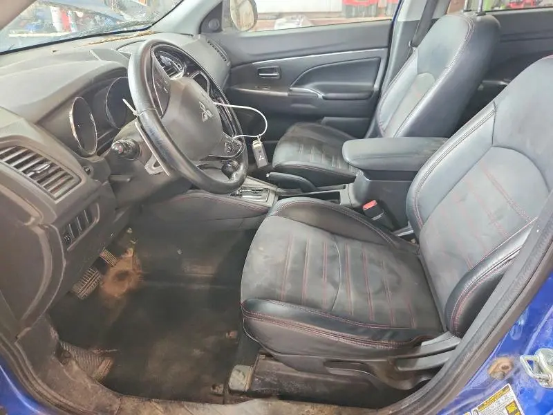 2018 MITSUBISHI RVR SE LIMITED  