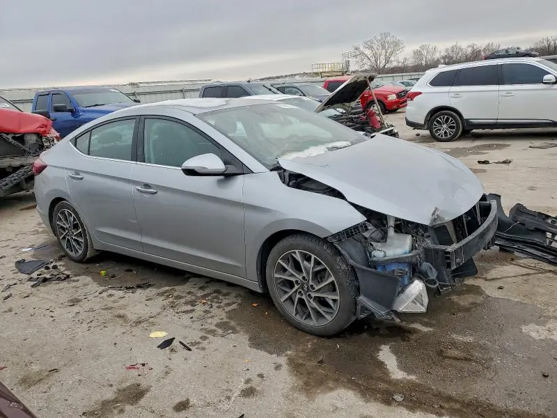 2020 HYUNDAI ELANTRA SEL  