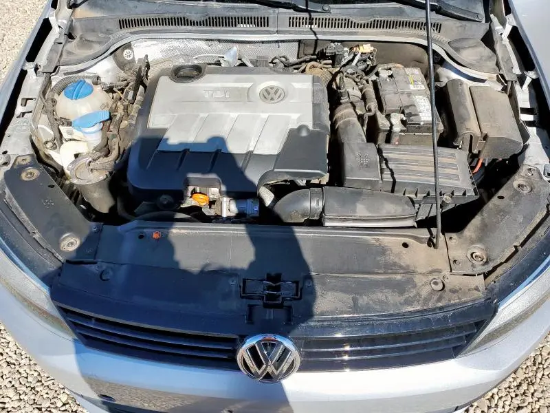 2012 VOLKSWAGEN JETTA TDI  
