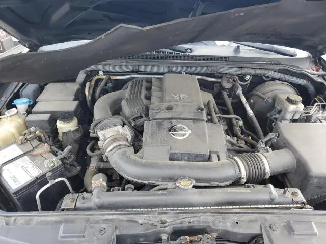 2011 NISSAN PATHFINDER S  