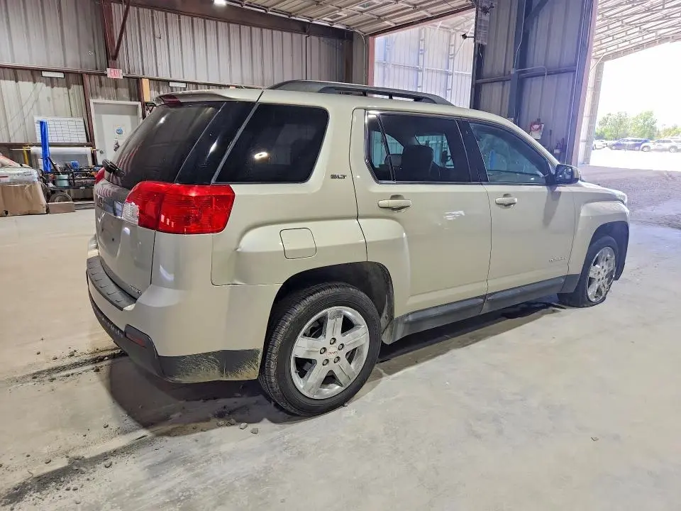 2013 GMC TERRAIN SLT  