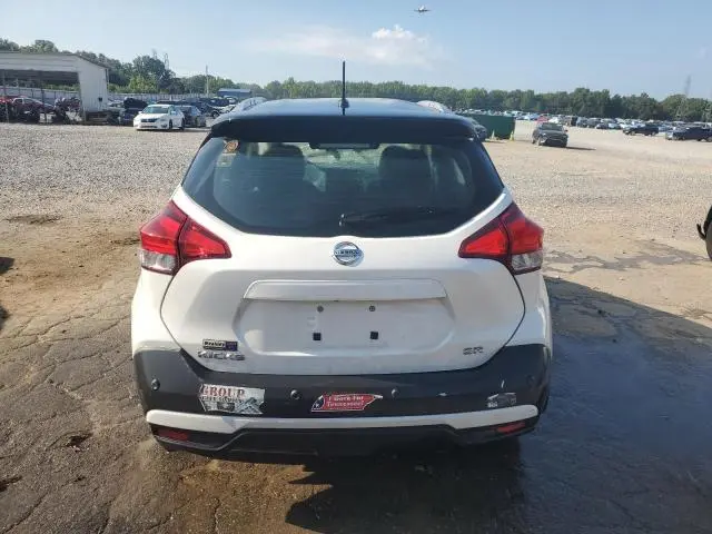 2020 NISSAN KICKS SR  