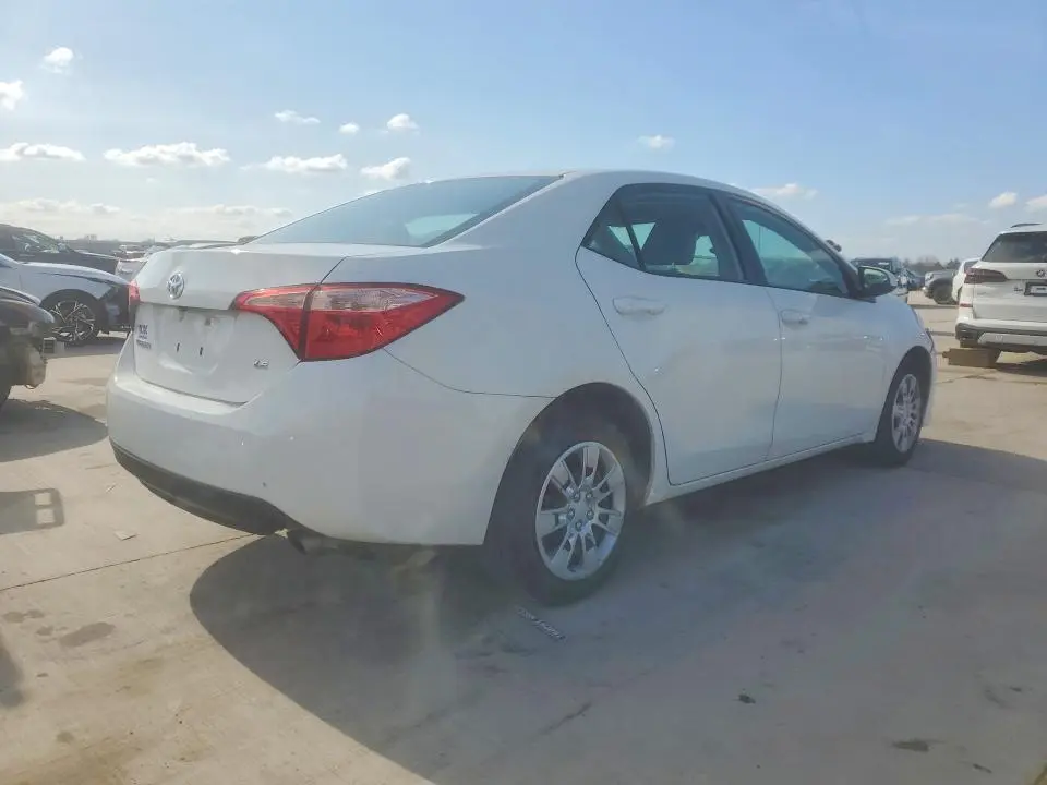 2017 TOYOTA COROLLA LE  