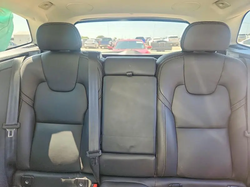 2022 VOLVO XC60 B6 INSCRIPTION  