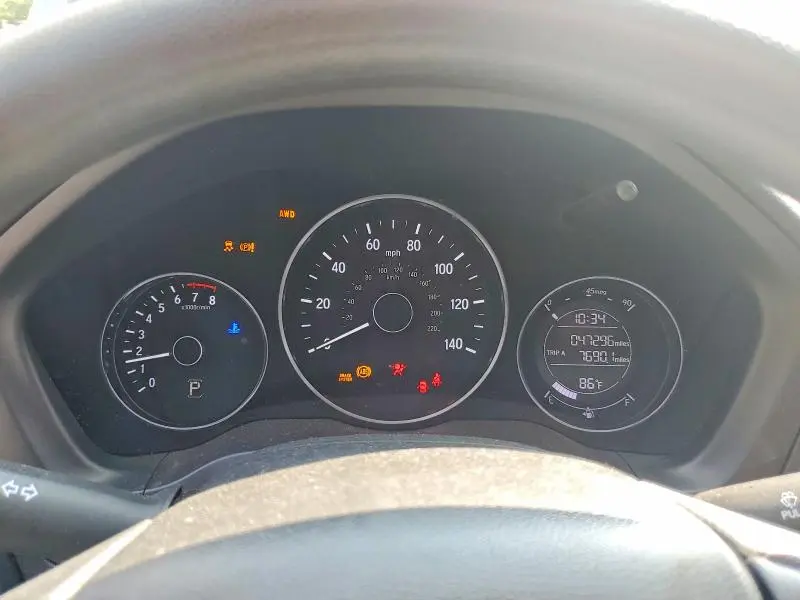 2021 HONDA HR-V LX  