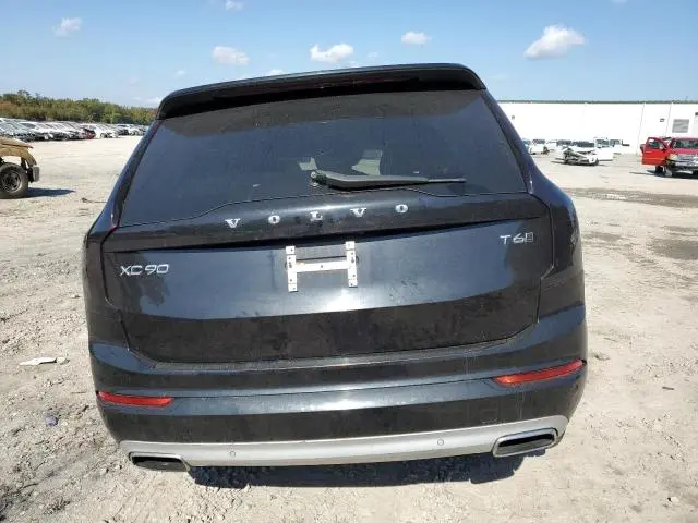 2018 VOLVO XC90 T6  