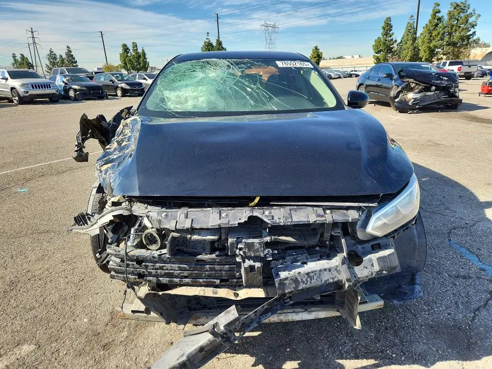 2020 NISSAN SENTRA SV  