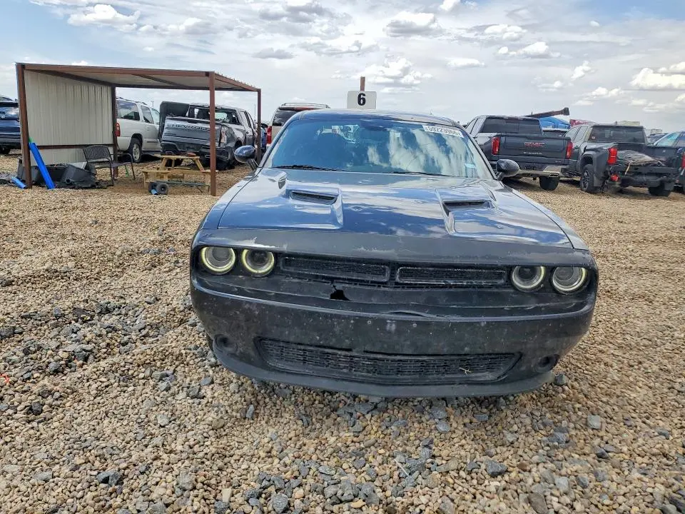 2018 DODGE CHALLENGER SXT  