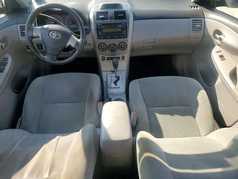 2012 TOYOTA COROLLA LE  