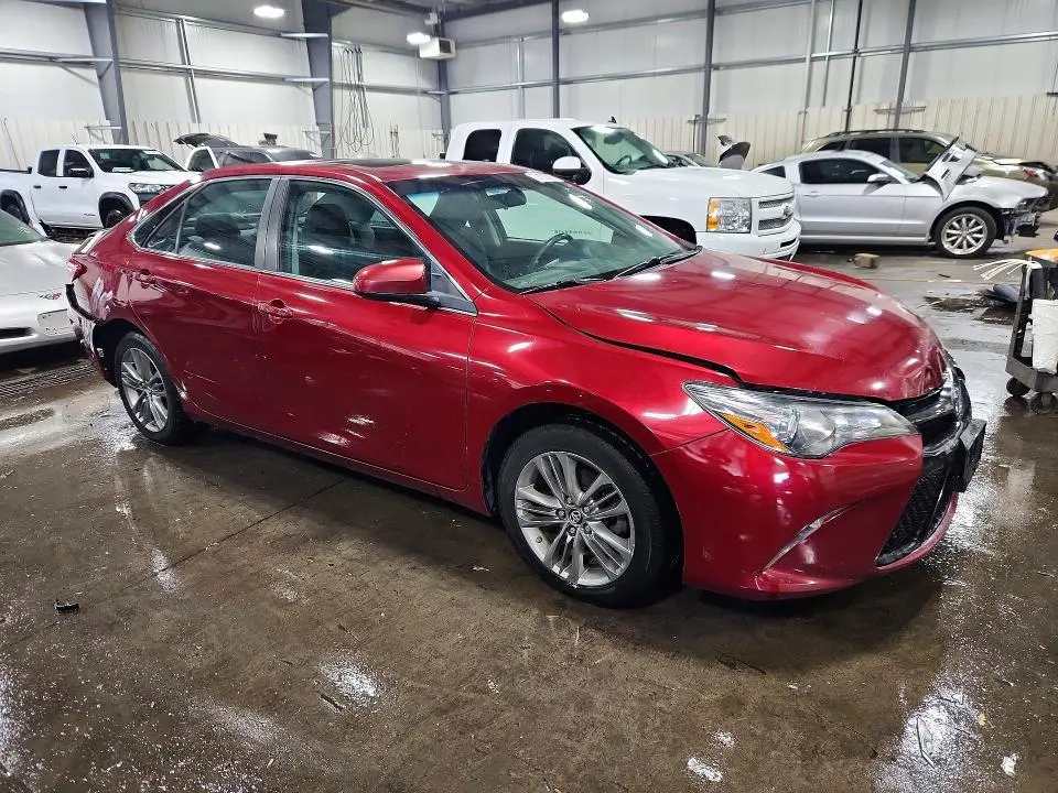 2017 TOYOTA CAMRY SE  