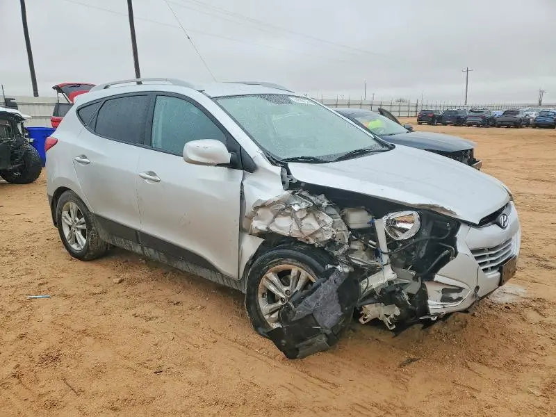 2011 HYUNDAI TUCSON GLS  