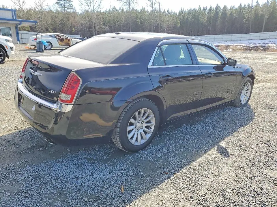 2012 CHRYSLER 300   