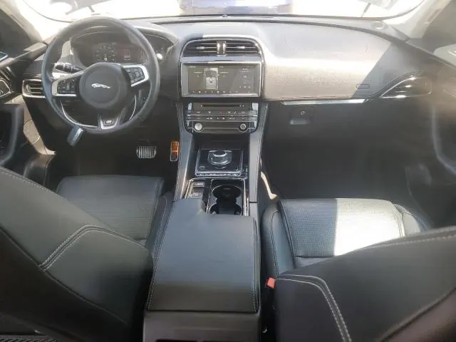 2019 JAGUAR F-PACE R - SPORT  