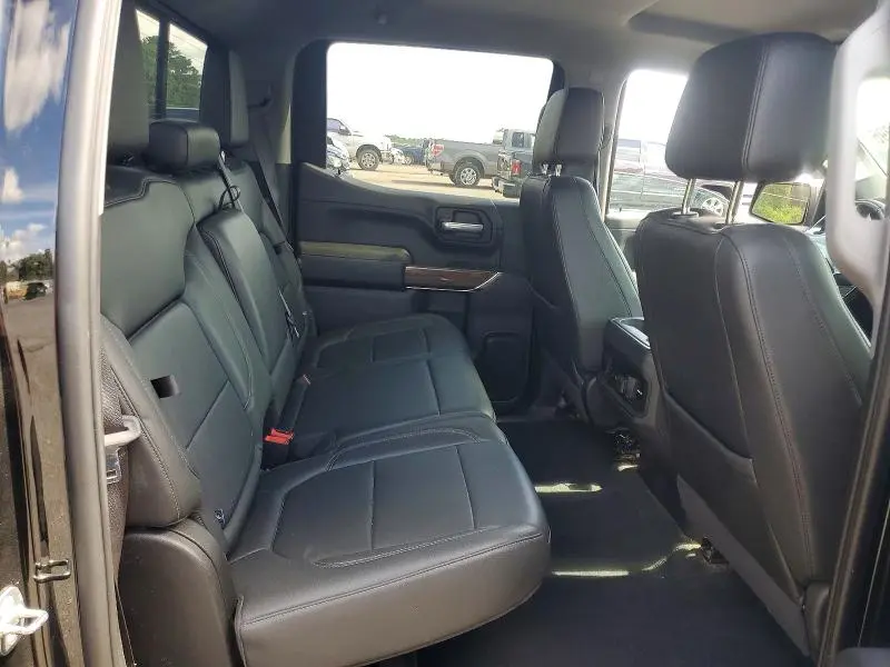 2021 CHEVROLET SILVERADO K1500 RST  