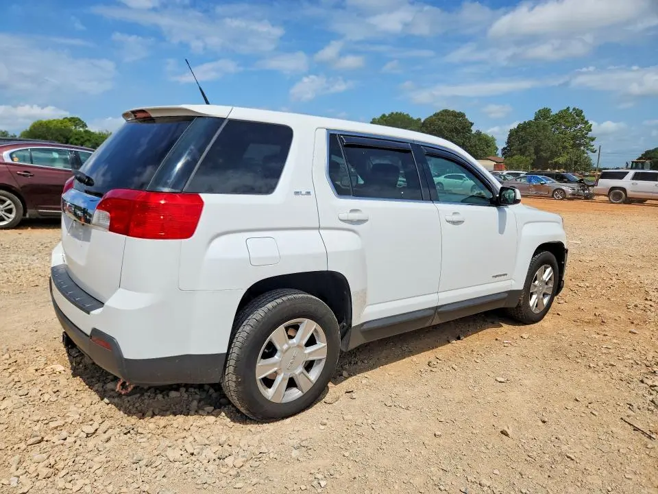 2011 GMC TERRAIN SLE  