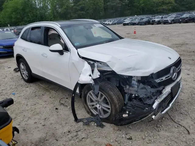 2025 MERCEDES-BENZ GLC 300 4MATIC  