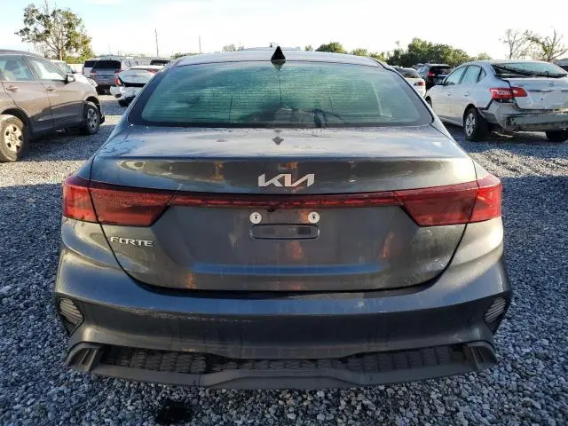 2024 KIA FORTE LX  