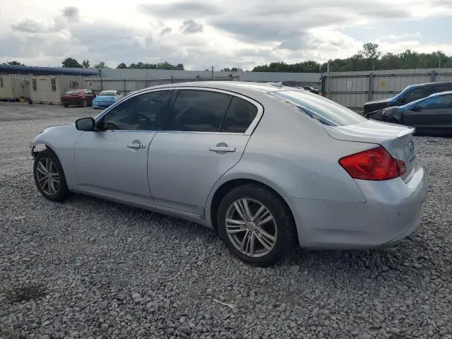 2013 INFINITI G37