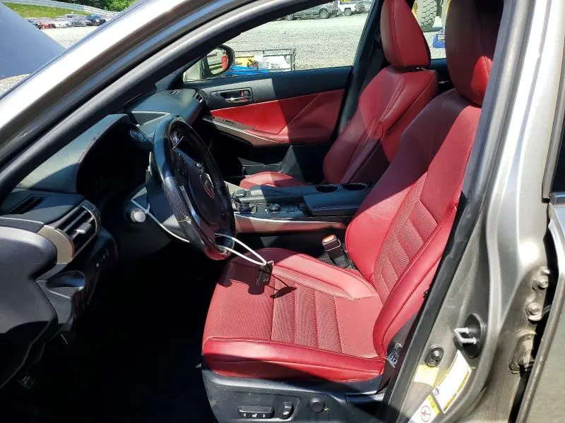2016 LEXUS IS 200T  