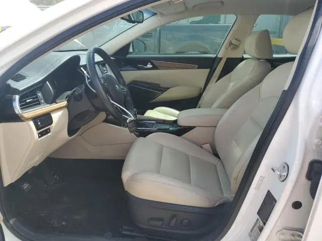 2017 KIA CADENZA PREMIUM  