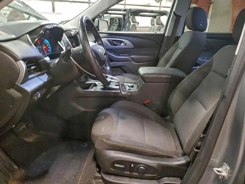 2018 CHEVROLET TRAVERSE LT  