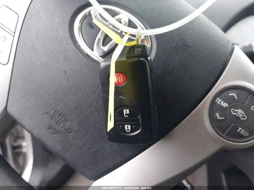 2015 TOYOTA PRIUS THREE