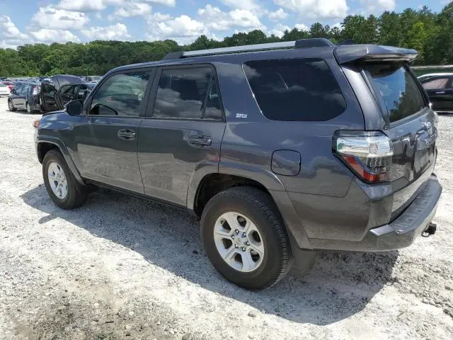 2023 TOYOTA 4RUNNER SE  