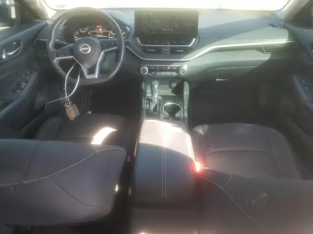 2024 NISSAN ALTIMA SV  