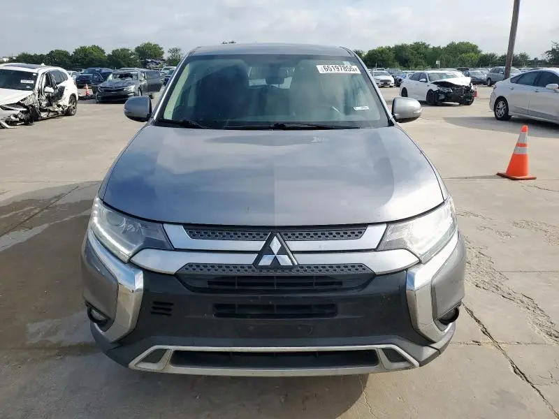 2019 MITSUBISHI OUTLANDER SE  