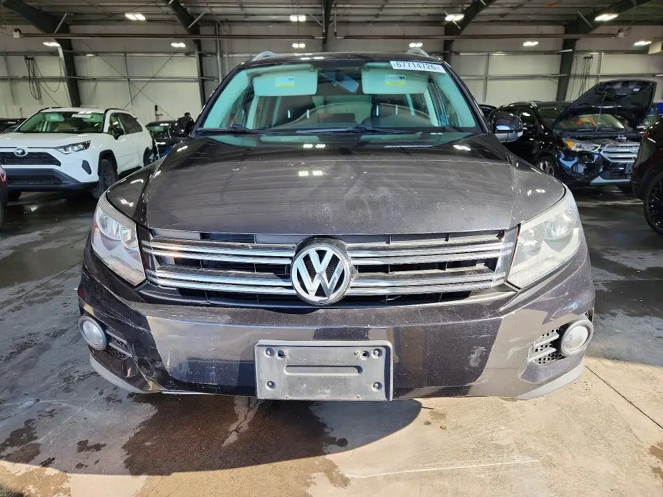 2015 VOLKSWAGEN TIGUAN S  