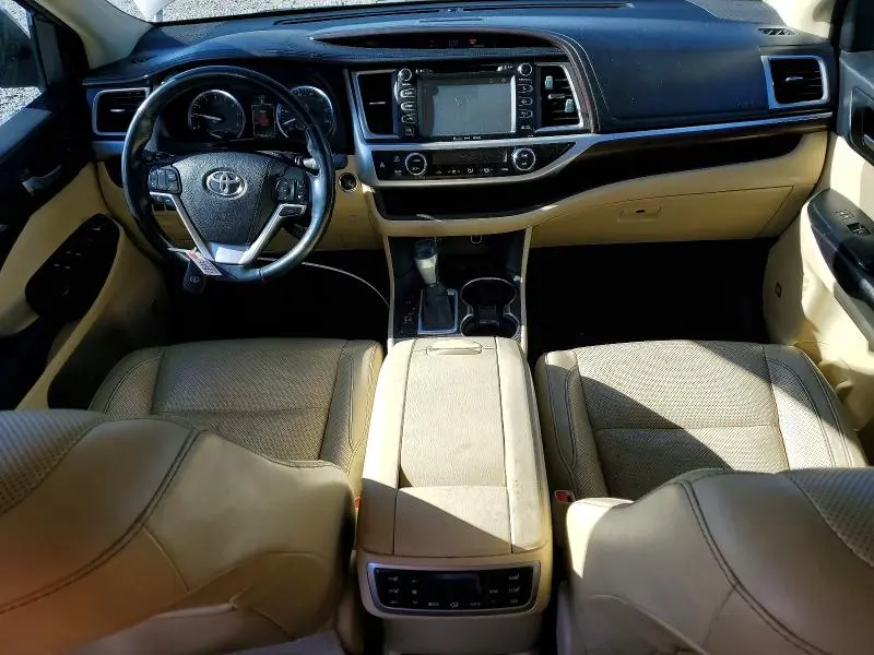 2016 TOYOTA HIGHLANDER LIMITED  