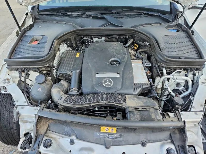 2019 MERCEDES-BENZ GLC 300  