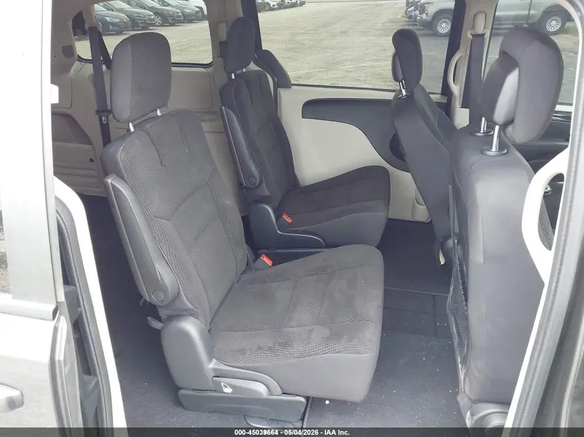 2017 DODGE GRAND CARAVAN SE