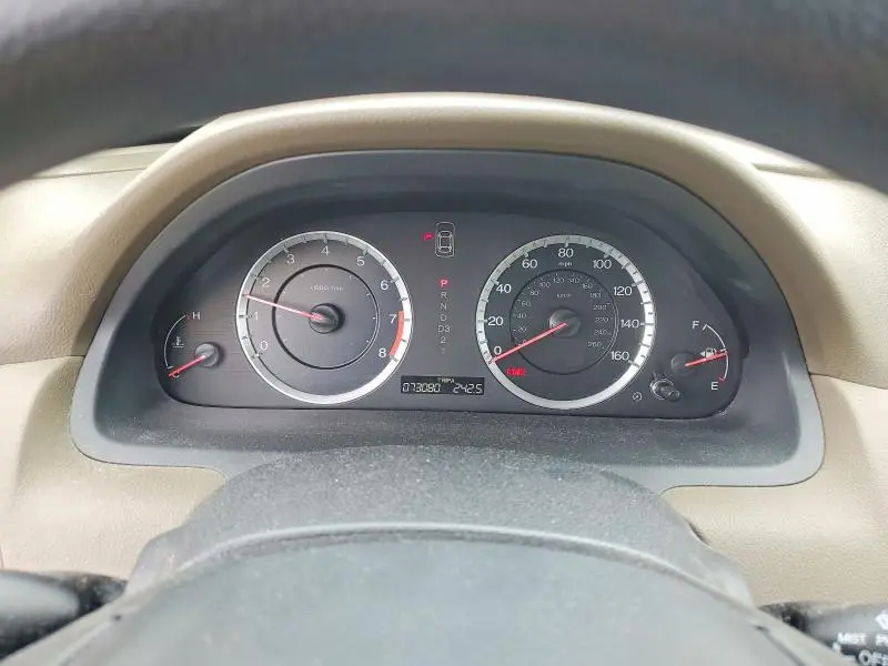 2010 HONDA ACCORD LXP  