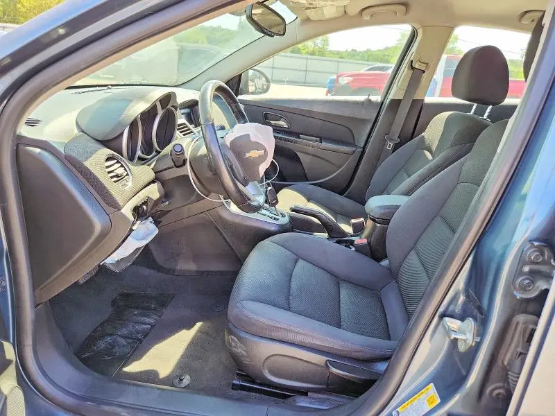 2012 CHEVROLET CRUZE LT  
